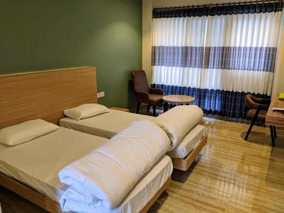 Gantavya Resort Покхара Екстер'єр фото