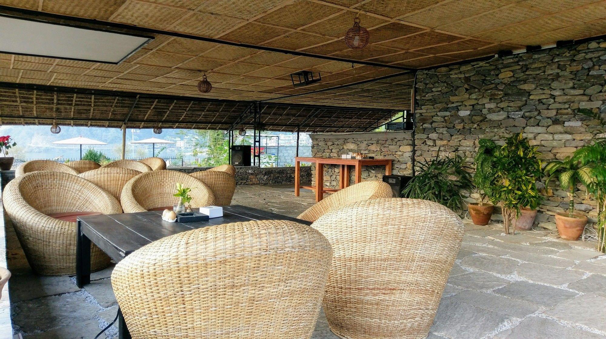 Gantavya Resort Покхара Екстер'єр фото